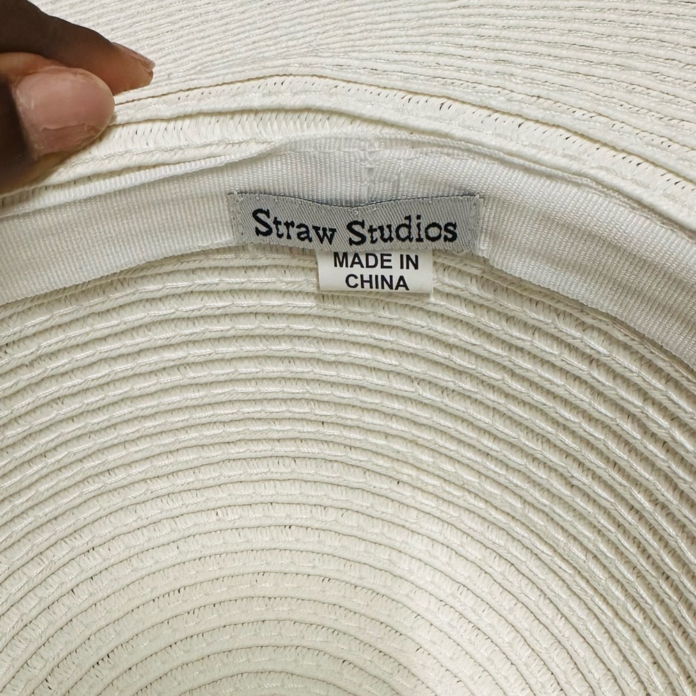 Straw Studios oversized wide brim off white straw hat. - Picture 5 of 6